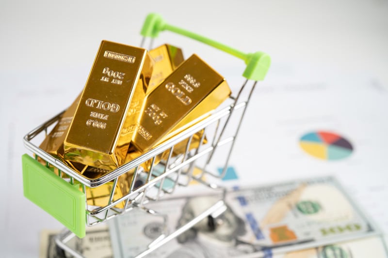 buying gold
